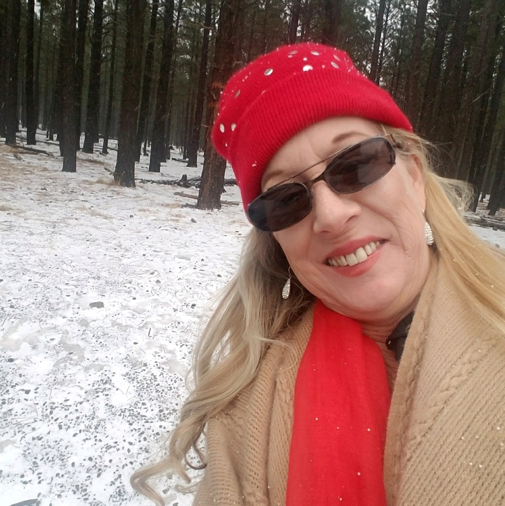 Meet your Posher, Lisa